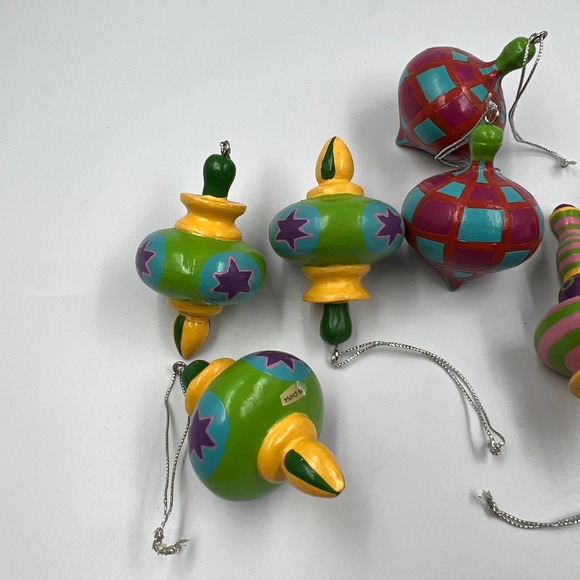 Bright Colorful Christmas Ornaments Tops Green Yellow Purple Resin Wood Feel - Picture 9 of 9
